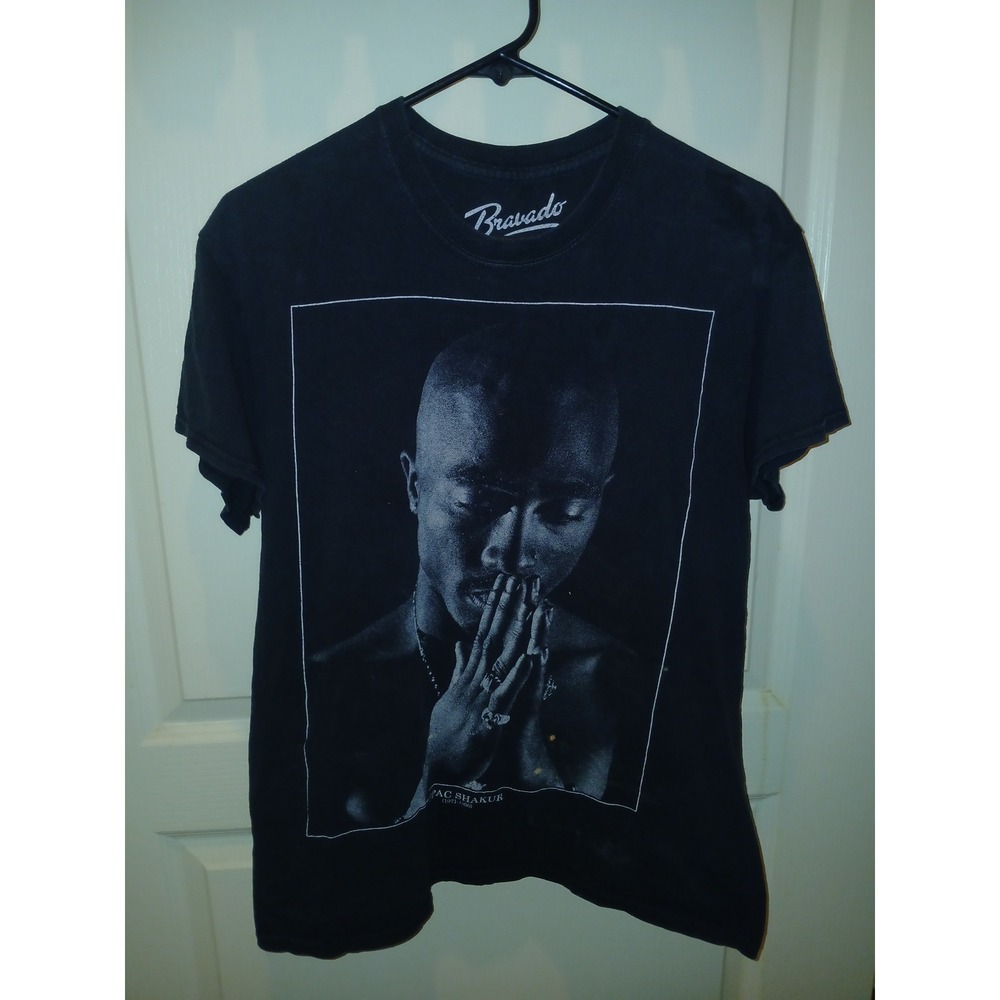 Flawed/Bleached Tupac Shakur Praying Portrait Graphic Tee Black Bravado Merch